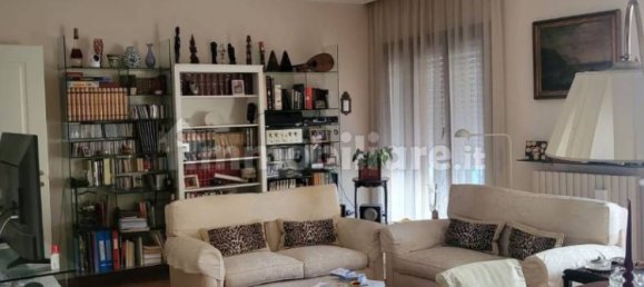 2 bedrooms Apartment in Naples, Italy No. 350405 3
