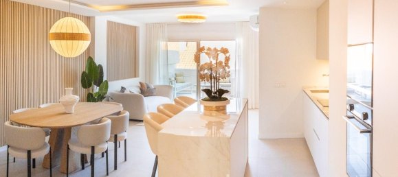 3 bedrooms Apartment in Marbella, Spain No. 128917 9