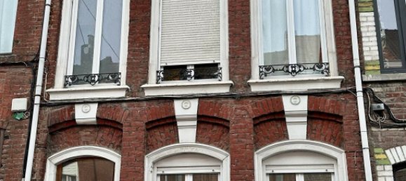 4 bedrooms House in Roubaix, France No. 209248 9