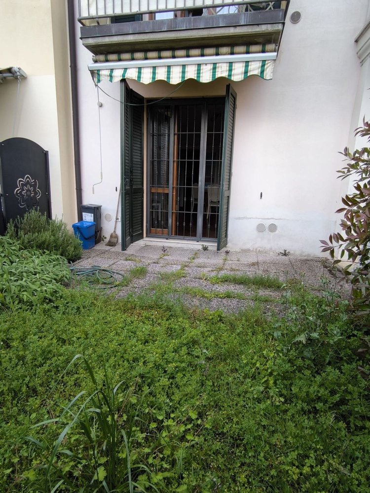 2 rooms Apartment in Castel Mella, Italy No. 209389