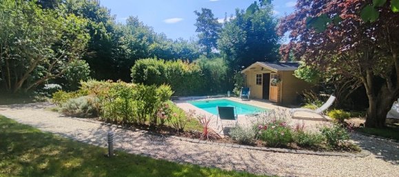 4 bedrooms House in Nesles-la-Vallee, France No. 169619 3