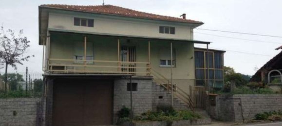 8 rooms Apartment in Gattico-Veruno, Italy No. 1912 16