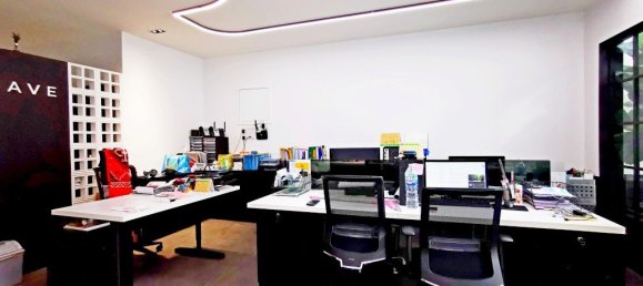 4 bedrooms Commercial property in Pattaya, Thailand No. 328 23