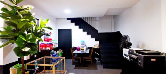 4 bedrooms Commercial property in Pattaya, Thailand No. 328 26