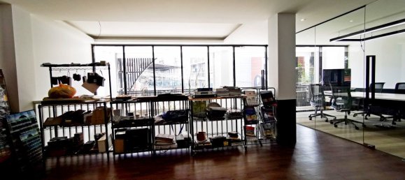 4 bedrooms Commercial property in Pattaya, Thailand No. 328 28