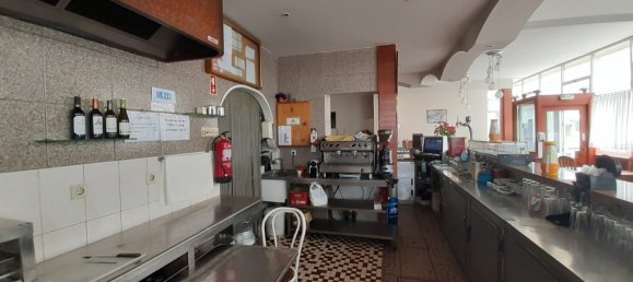 Propriété commerciale à Povoa de Varzim, Portugal 148m² No. 82783 4