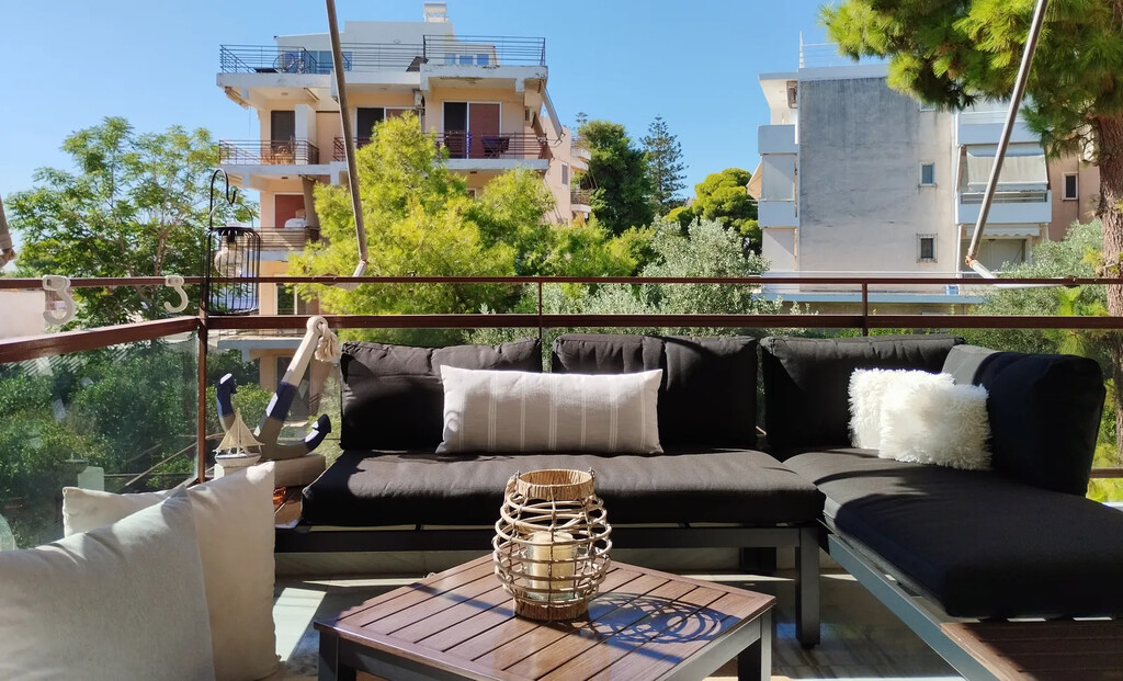 1 bedroom Apartment for sale in Vari, Vari-Voula-Vouliagmeni, East Attica, Attica, Greece № 105146