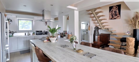 3 bedrooms House in La Grande-Motte, France No. 361252 2