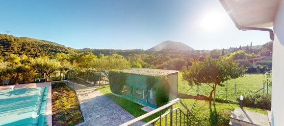 3 Schlafzimmer Villa in Roè Volciano, Italy, Nr. 124841 16