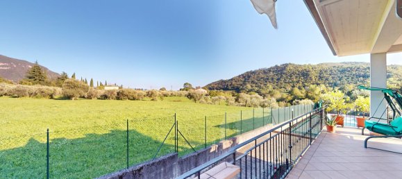 3 Schlafzimmer Villa in Roè Volciano, Italy, Nr. 124841 11