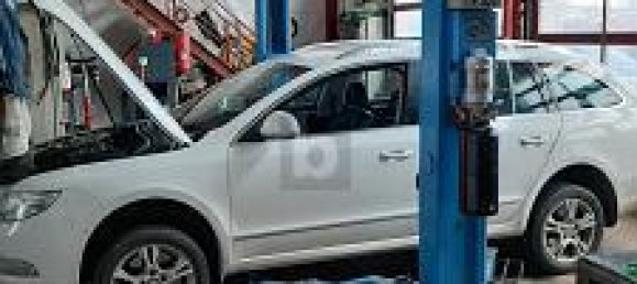 Коммерческая недвижимость с 4 комнатами в Гота, Германия № 228331 4