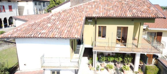3 bedrooms Apartment in Sotto il Monte Giovanni XXIII, Italy No. 292626 10
