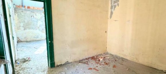 11 rooms Apartment in Naples, Italy No. 64591 12