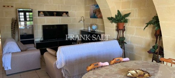 Casa de 3 dormitorios en Gharb, Malta No. 5442 18