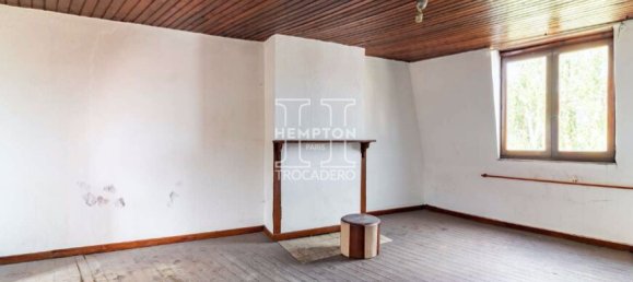 562m² Building in Lille, France No. 79492 13