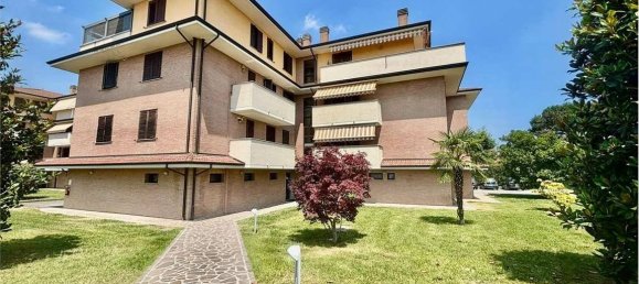 Apartamento de 3 habitaciónes en San Giuliano Milanese, Italy No. 337910 16