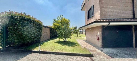 Apartamento de 3 habitaciónes en San Giuliano Milanese, Italy No. 337910 29