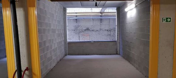 34m² Garage in Milan, Italy No. 316055 5