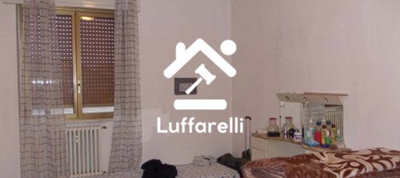 Apartamento de 5 divisões em Limbiate, Italy N.º 6173 6