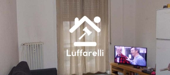 Apartamento de 5 divisões em Limbiate, Italy N.º 6173 2