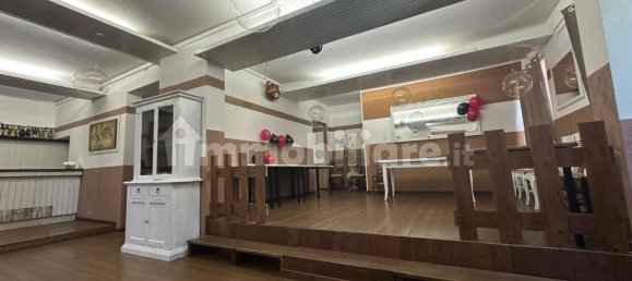 5 rooms Commercial property in Varano Borghi, Italy No. 159997 16