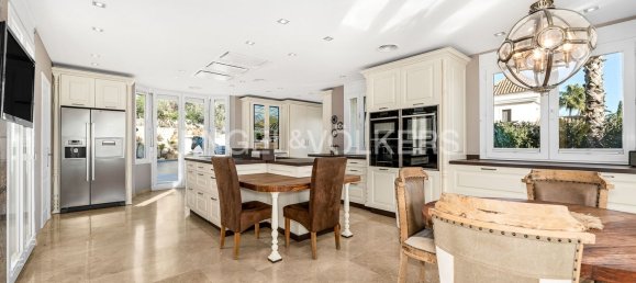 4 bedrooms House in Marbella, Spain No. 68012 12