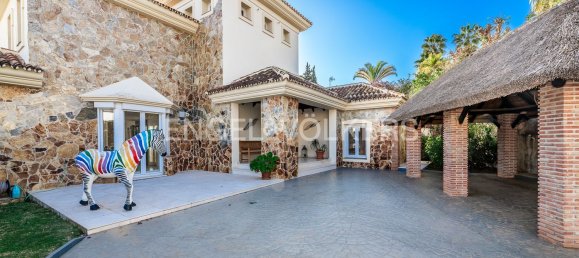 4 bedrooms House in Marbella, Spain No. 68012 23