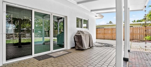 4 dormitorios villa en venta en Miami, Miami-Dade, Florida, USA № 614176 14