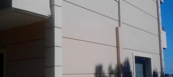 4 Schlafzimmer Gewerbliche Immobilie in Kalyvia Thorikou, Greece, Nr. 2486 5