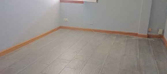 Propiedad comercial en Santander, Spain 95 m² No. 92415 18