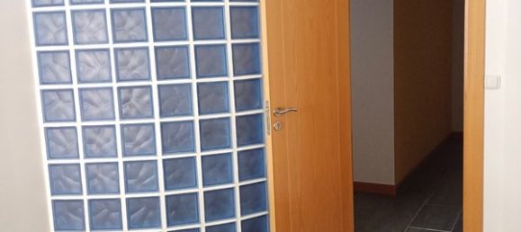 Propiedad comercial en Santander, Spain 95 m² No. 92415 9