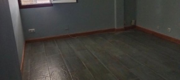 Propiedad comercial en Santander, Spain 95 m² No. 92415 21