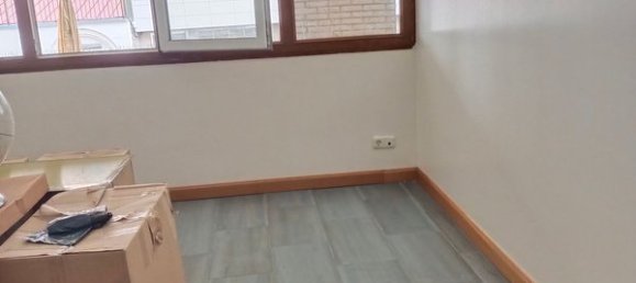 Propiedad comercial en Santander, Spain 95 m² No. 92415 17