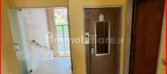 1 bedroom Apartment in Crescentino, Italy No. 294078 5