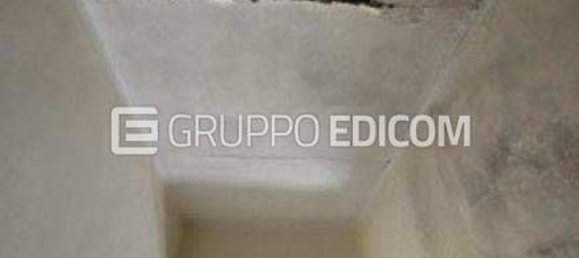 4 bedrooms Apartment in Crotone, Italy No. 333895 10