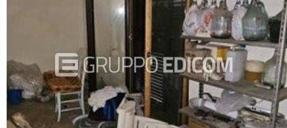 4 bedrooms Apartment in Crotone, Italy No. 333895 6