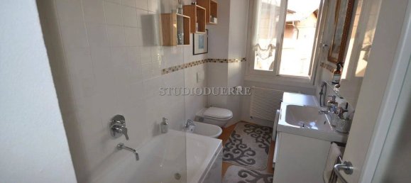 3 bedrooms Apartment in Angera, Italy No. 322215 9