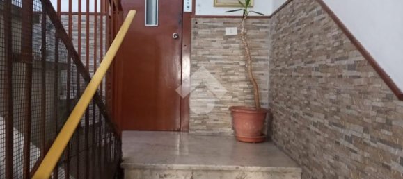 4 bedrooms Apartment in Palermo, Italy No. 356696 3