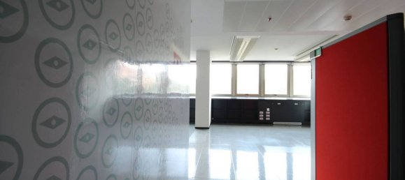 356m² Office in Milan, Italy No. 358990 5