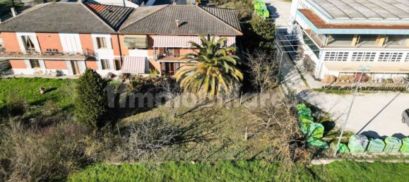 5 bedrooms Villa in Passignano sul Trasimeno, Italy No. 190186 5