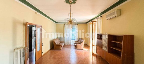 5 bedrooms Villa in Passignano sul Trasimeno, Italy No. 190186 36