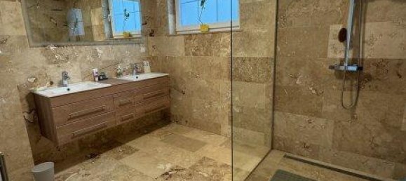 Дом с 4 комнатами в Дойч-Ваграм, Австрия № 138488 28