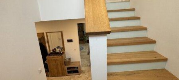 Дом с 4 комнатами в Дойч-Ваграм, Австрия № 138488 18