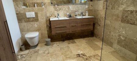 Дом с 4 комнатами в Дойч-Ваграм, Австрия № 138488 30