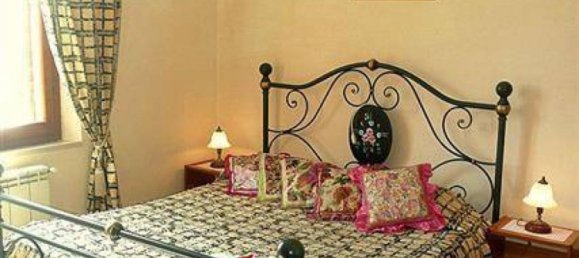 Studio in Torrita di Siena, Italy No. 1488 4