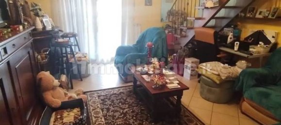 4 Schlafzimmer Wohnung in Agliana, Italy, Nr. 148775 19