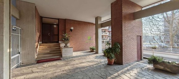 5 rooms Apartment in Moncalieri, Italy No. 75355 27