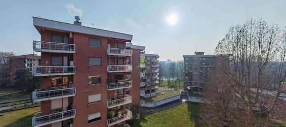 5 rooms Apartment in Moncalieri, Italy No. 75355 15