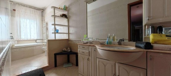 5 rooms Apartment in Moncalieri, Italy No. 75355 23