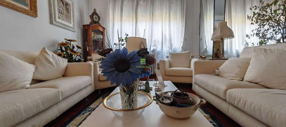 5 rooms Apartment in Moncalieri, Italy No. 75355 2